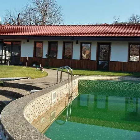 Staliovata House 게스트하우스 *